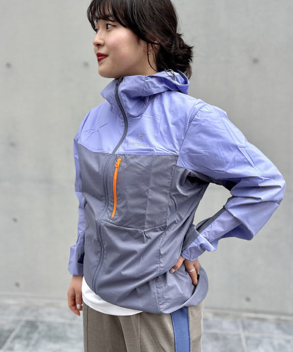 ナガオカ サキさんの「BEAMS WOMEN｜ARC'TERYX / リトルバード クルー ショートスリーブ ウィメンズ」を使ったコーディネート