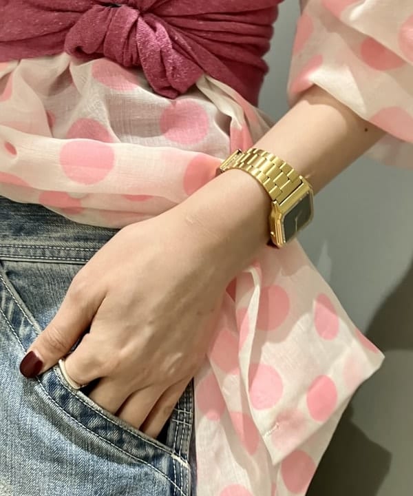 小原 もこさんの「BEAMS WOMEN｜【別注】Lee / ダメージ & リペア ペインター パンツ」を使ったコーディネート