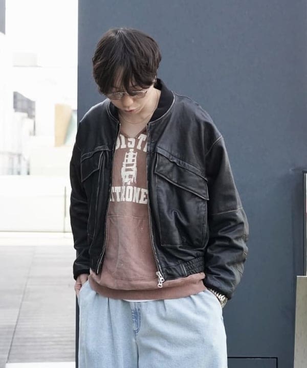 SUDOさんの「BEAMS WOMEN｜ユーズド加工 レザー ショートブルゾン」を使ったコーディネート