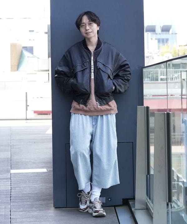 SUDOさんの「BEAMS WOMEN｜ユーズド加工 レザー ショートブルゾン」を使ったコーディネート