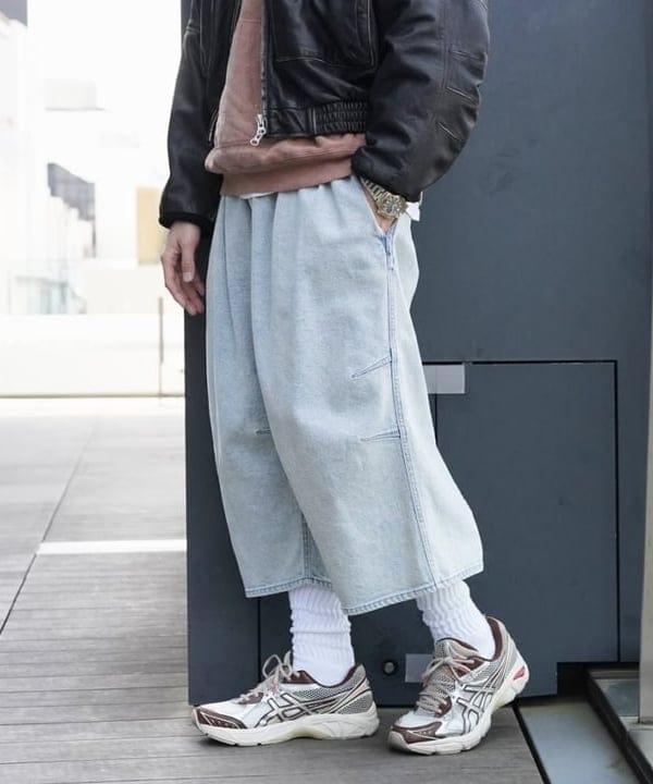 SUDOさんの「BEAMS WOMEN｜ユーズド加工 レザー ショートブルゾン」を使ったコーディネート