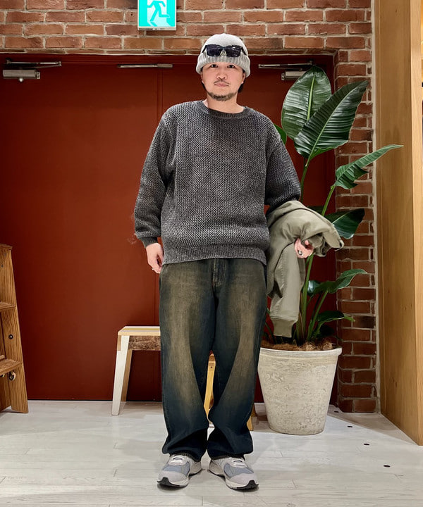 新里 京介さんの「BEAMS WOMEN｜【別注】REMI RELIEF / L-2B Flight Jacket」を使ったコーディネート