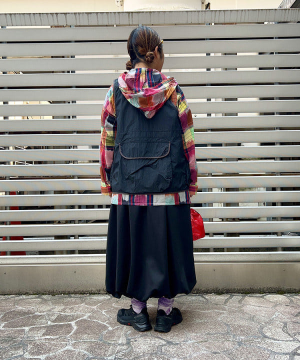 Kyooka Sayakaさんの「BEAMS WOMEN｜【別注】NAPRON / エナメル ミニ ペイシェント バッグ」を使ったコーディネート