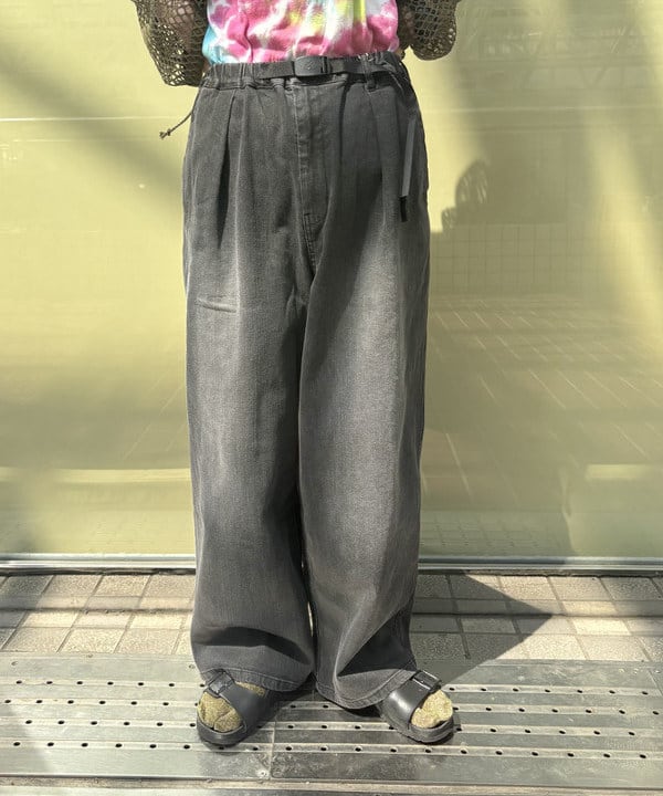 矢野(青木)優香さんの「BEAMS WOMEN｜ビッグ メッシュ フーディー」を使ったコーディネート
