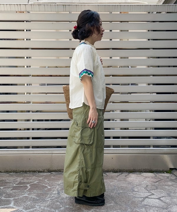 コウリキ　マミさんの「BEAMS WOMEN｜M-47 ディテール スカート」を使ったコーディネート