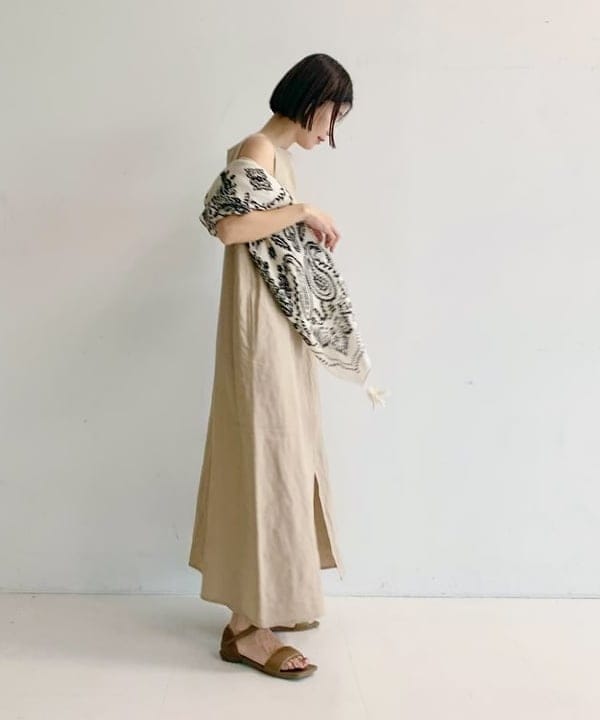 AONO SHIKAMAさんの「BEAMS WOMEN｜リネン 2WAY ワンピース .M」を使ったコーディネート