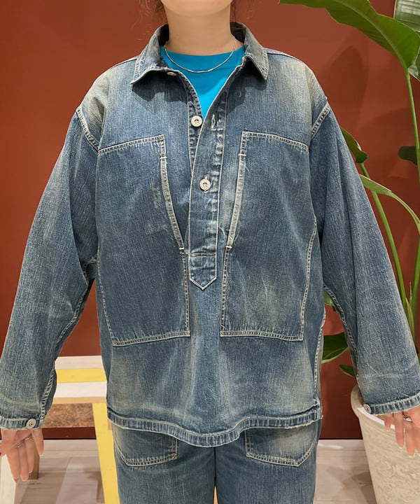 エノモト アミさんの「BEAMS WOMEN｜【別注】BUZZ RICKSON’s / USED DENIM PULLOVER」を使ったコーディネート
