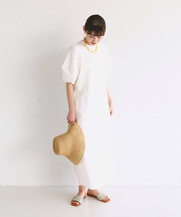 shibataさんの「BEAMS WOMEN｜ランタンスリーブ コクーン ワンピース」を使ったコーディネート