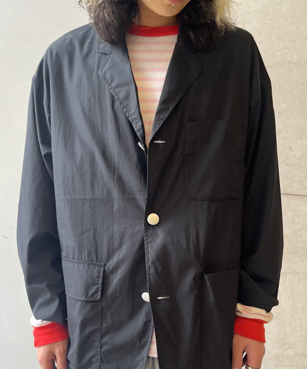 菊田 悠さんの「BEAMS WOMEN｜撥水 テック ブレザー」を使ったコーディネート