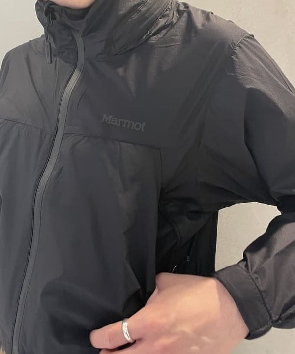 マツミヤさんの「BEAMS WOMEN｜【別注】Marmot / パッカブル ジャケット」を使ったコーディネート