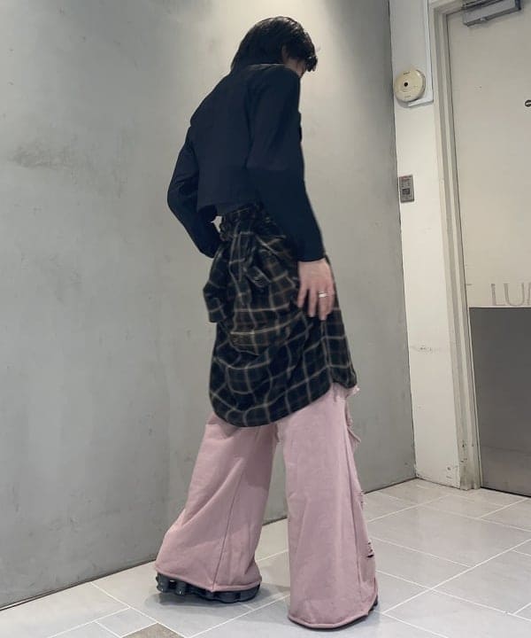 マツミヤさんの「BEAMS WOMEN｜【別注】Marmot / パッカブル ジャケット」を使ったコーディネート