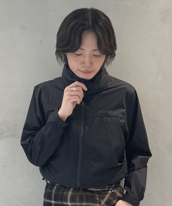 マツミヤさんの「BEAMS WOMEN｜【別注】Marmot / パッカブル ジャケット」を使ったコーディネート