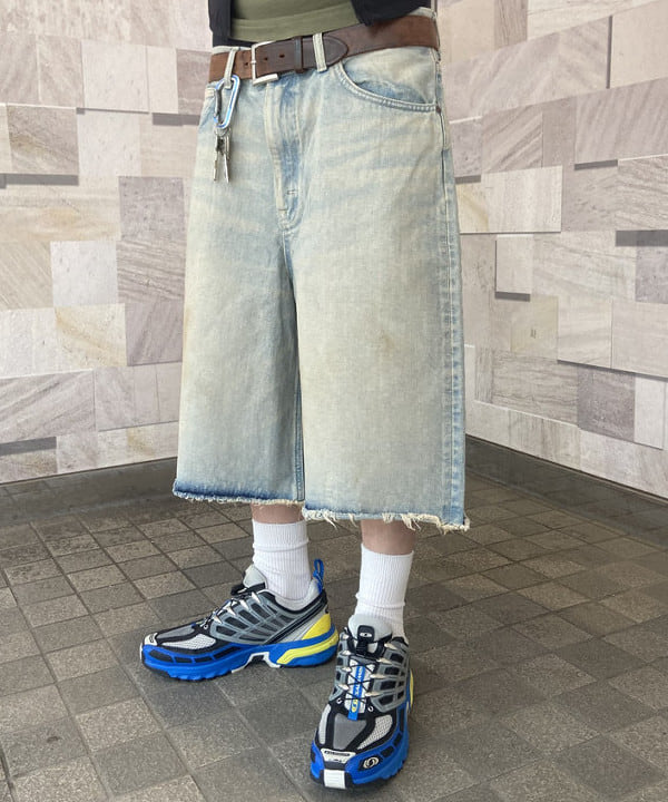 Lazzyさんの「撥水 ライト ウェイト ブルゾン」を使ったコーディネート