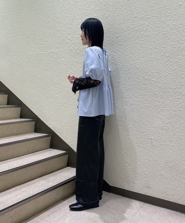 め　め　こさんの「【別注】CONTROL FREAK / ダウニー ショルダー バッグ」を使ったコーディネート