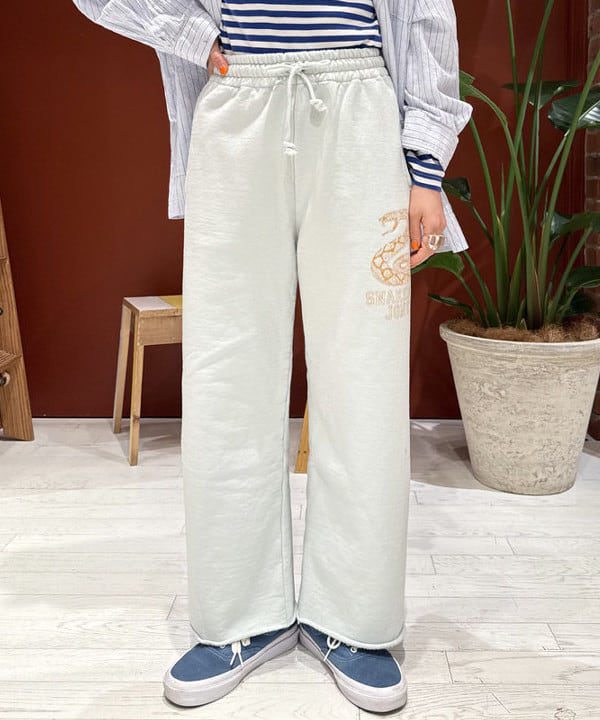優意さんの「BEAMS WOMEN｜ストライプ チェック ビッグ ジャケット」を使ったコーディネート