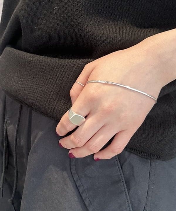 なるみさんの「【別注】FRED PERRY / ハーフジップ ニットポロ」を使ったコーディネート