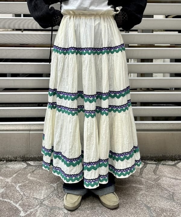 チナツさんの「BEAMS WOMEN｜ライン メッセージ Tシャツ」を使ったコーディネート