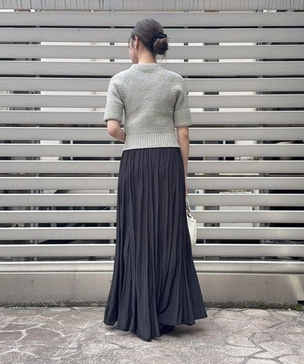 YUIさんの「BEAMS WOMEN｜AK+1 / ショート ラメ ニット」を使ったコーディネート