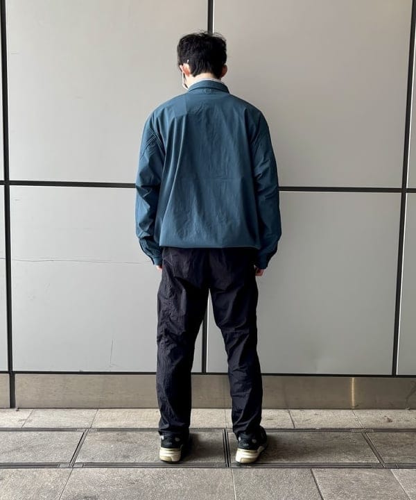 うえきんぐさんの「アクションプルオーバーシャツ」を使ったコーディネート