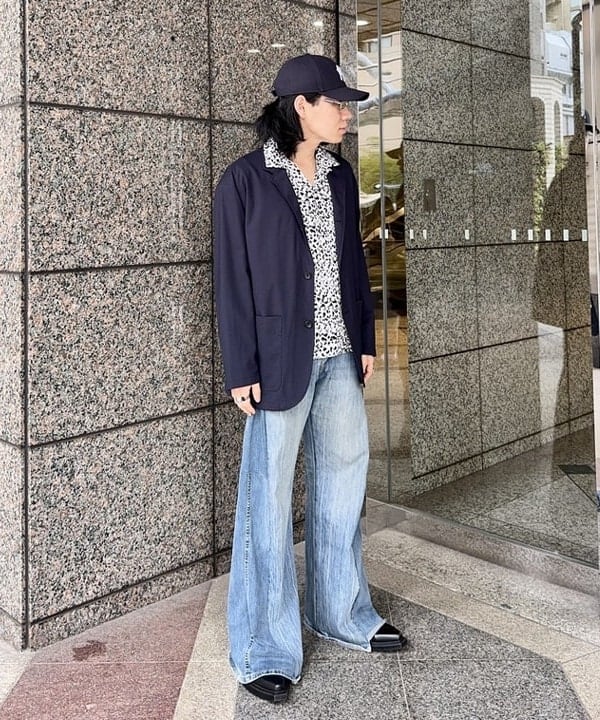 配島 孝明さんの「BEAMS WOMEN｜イージー ジャケット」を使ったコーディネート