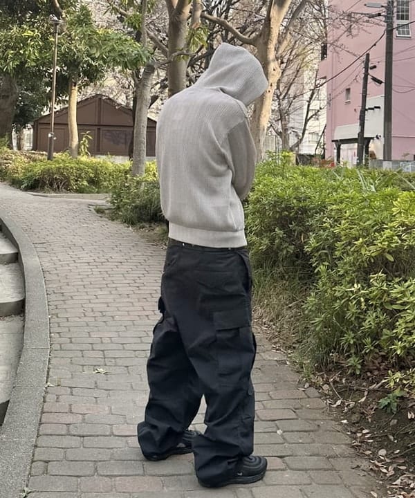 吉田 洸輝さんの「BEAMS WOMEN｜ARC&rsquo;TERYX / MANTIS 2 Waist Pack」を使ったコーディネート