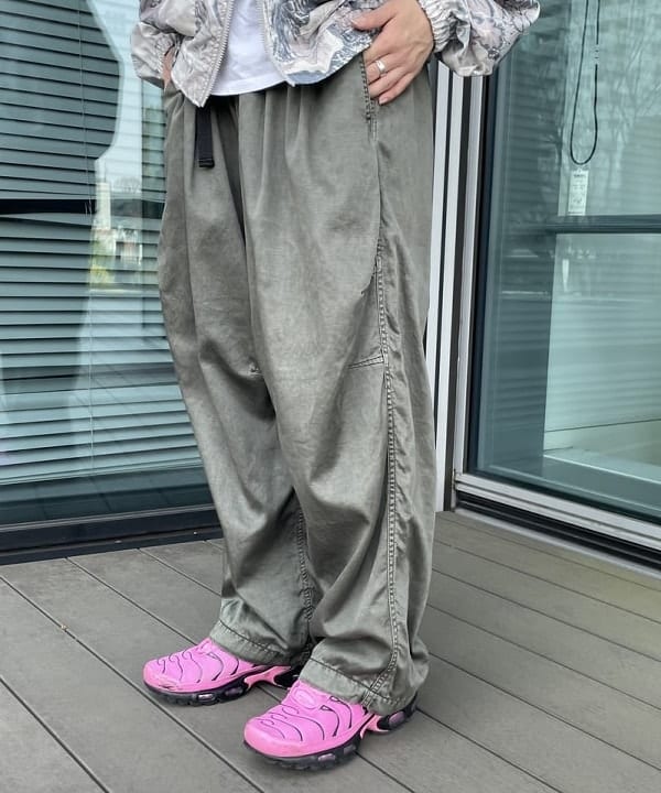 マツミヤさんの「BEAMS WOMEN｜総柄 ウェイディングブルゾン」を使ったコーディネート