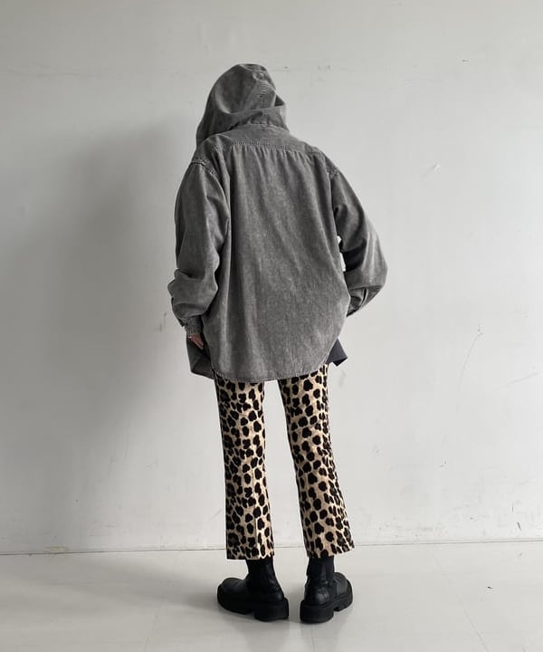 ayaさんの「BEAMS WOMEN｜シャンブレー フードシャツ」を使ったコーディネート