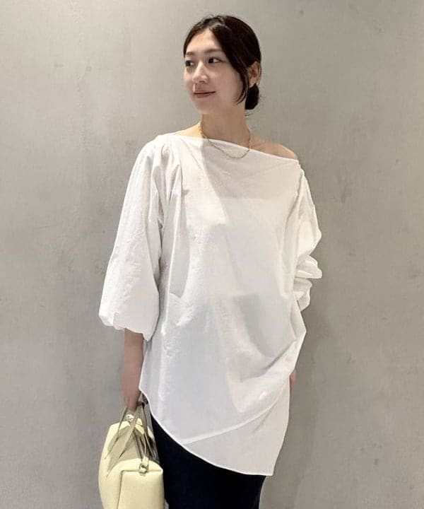 坂本 涼花さんの「BEAMS WOMEN｜ギャザー ショルダー ブラウス」を使ったコーディネート