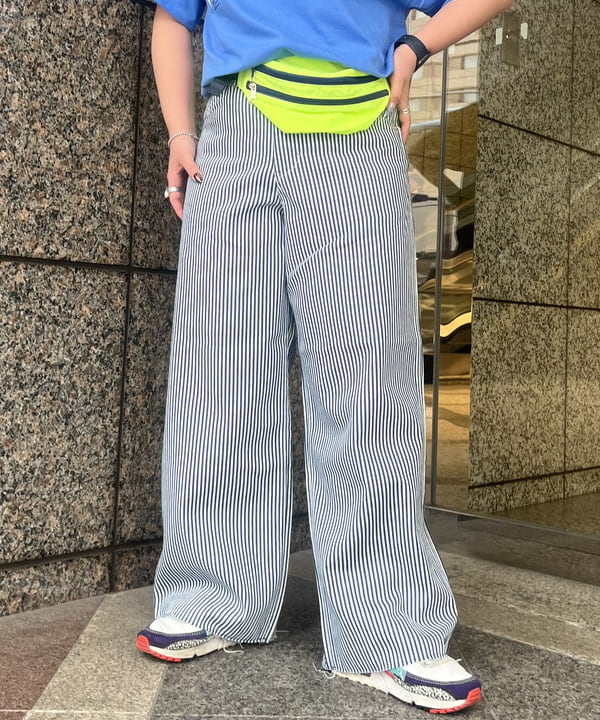 あゆさんの「BEAMS WOMEN｜【別注】BIGMAC / ワイド ペインター」を使ったコーディネート