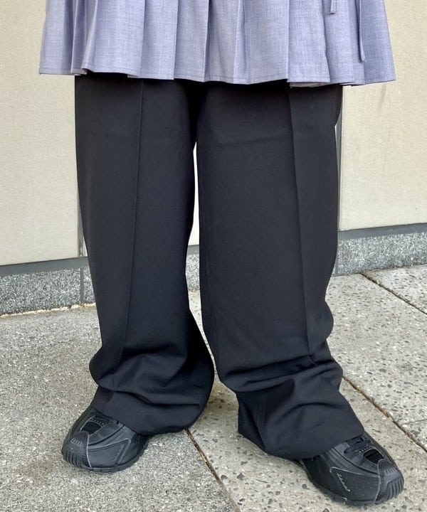 むりょさんの「BEAMS WOMEN｜シルバー ペタルチェーン ネックレス」を使ったコーディネート