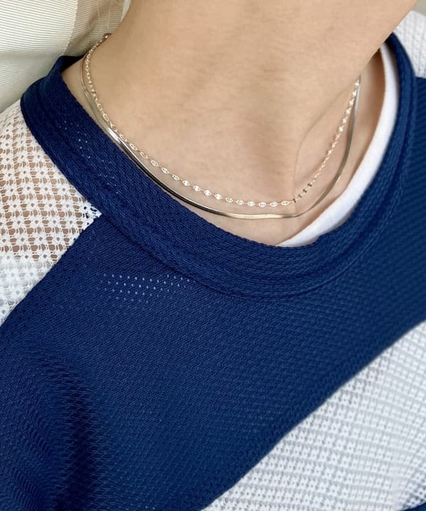 むりょさんの「BEAMS WOMEN｜シルバー ペタルチェーン ネックレス」を使ったコーディネート