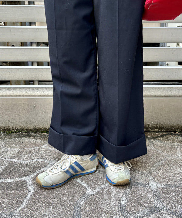 チナツさんの「BEAMS WOMEN｜ポリエステル ウール トロピカル ワイド パンツ」を使ったコーディネート