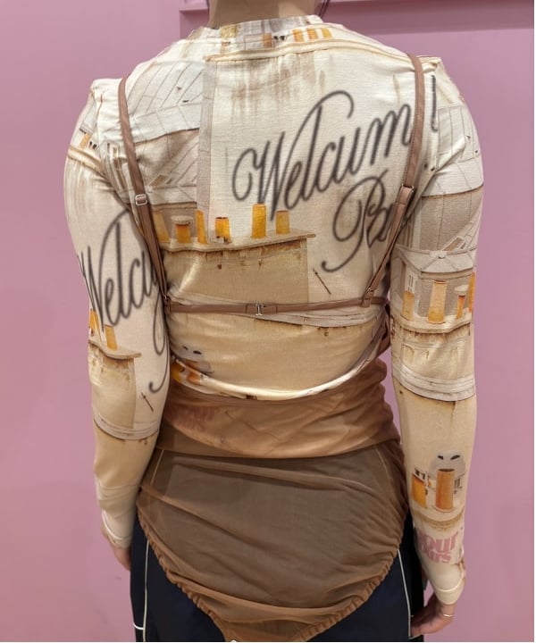 ケミオさんの「BEAMS WOMEN｜ストライプ キリカエ トラックパンツ」を使ったコーディネート