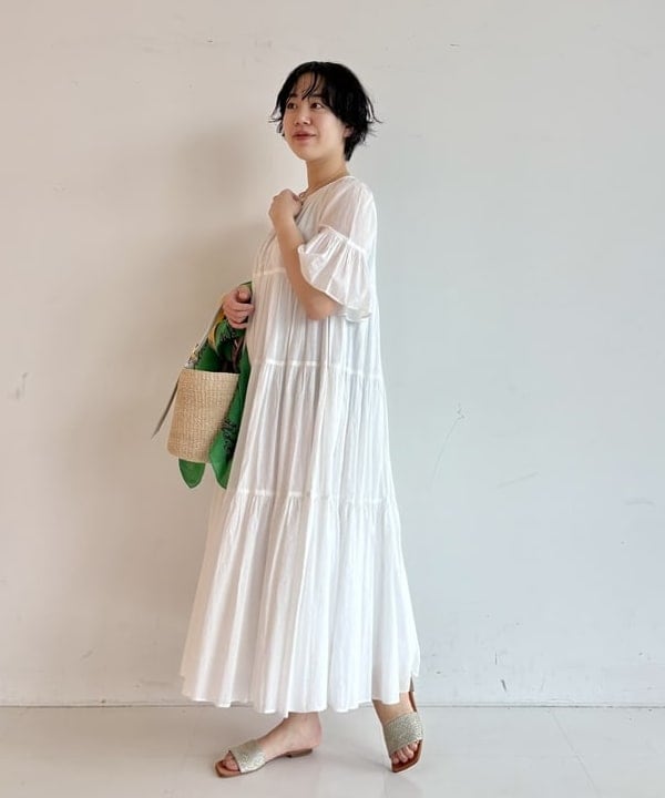 ゆうかさんの「BEAMS WOMEN｜MARIHA / 春のすずらん ソリッド ワンピース」を使ったコーディネート