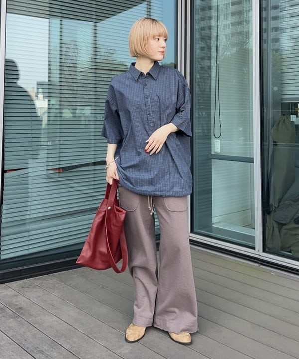 Hazukiさんの「BEAMS WOMEN｜チェック イージー プルオーバー シャツ」を使ったコーディネート