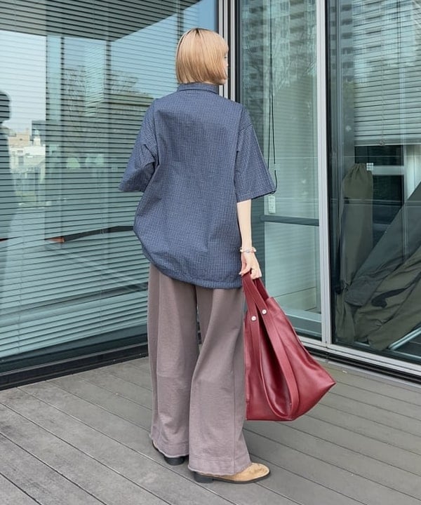 Hazukiさんの「BEAMS WOMEN｜チェック イージー プルオーバー シャツ」を使ったコーディネート