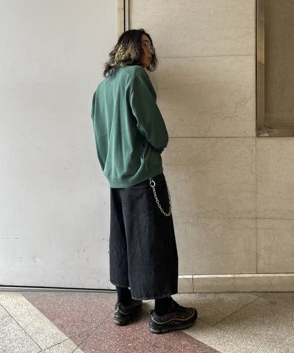 菊田 悠さんの「BEAMS WOMEN｜リラックス ソリッド カーディガン」を使ったコーディネート