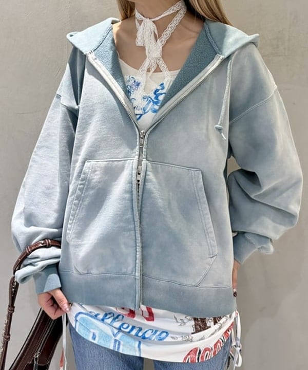 ヒカリさんの「BEAMS WOMEN｜レース アップ ミニ バッグ」を使ったコーディネート