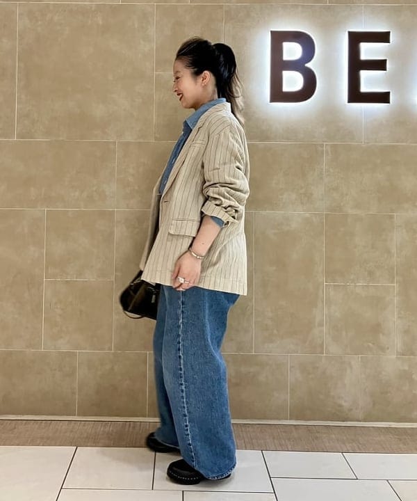 吉田　真実さんの「ピンストライプ ダブル ジャケット」を使ったコーディネート