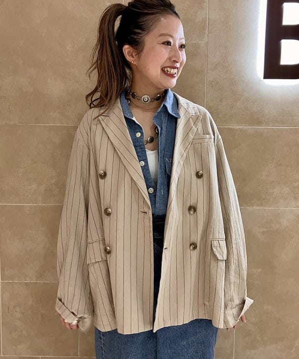 吉田　真実さんの「ピンストライプ ダブル ジャケット」を使ったコーディネート