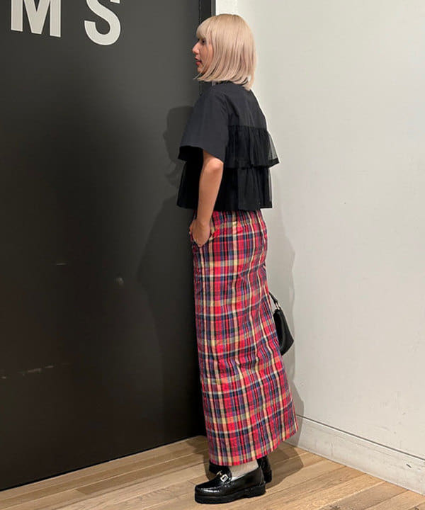 佐藤 亜美さんの「BEAMS WOMEN｜シアー ティアード クロップド シャツ」を使ったコーディネート