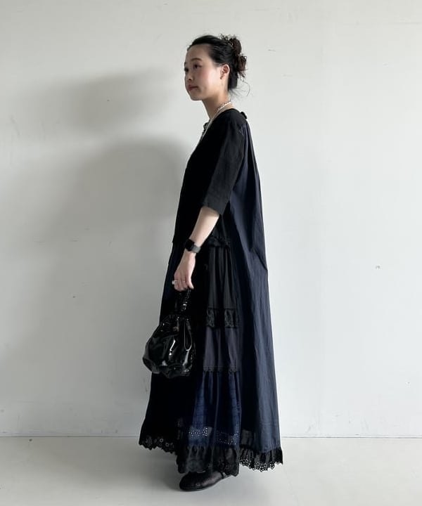 清水 彩乃さんの「BEAMS WOMEN｜【別注】TORI-TO / ティアード ワンピース」を使ったコーディネート