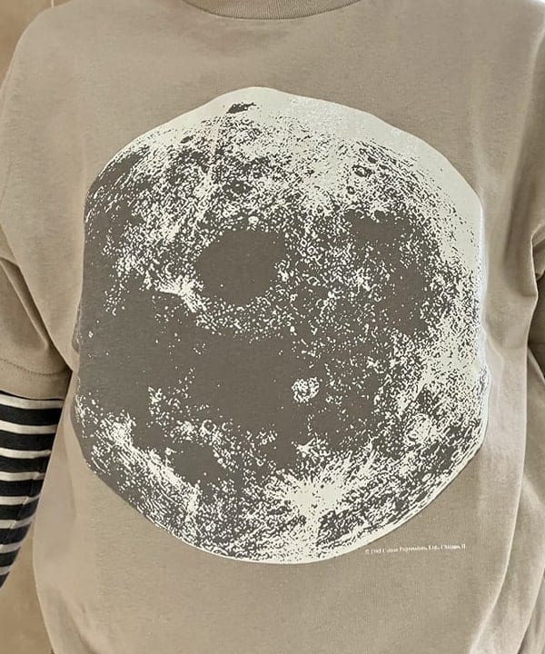 すぎやま えみさんの「Cotton Expressions / GLOW MOON TEE」を使ったコーディネート