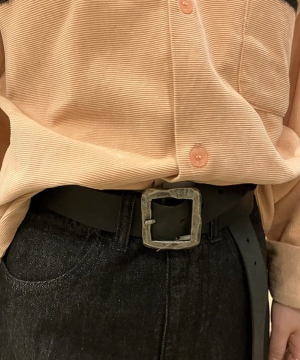 モモさんの「BEAMS WOMEN｜フレア デニム パンツ」を使ったコーディネート