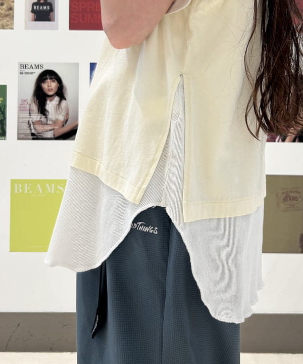 清水 彩乃さんの「BEAMS WOMEN｜【別注】NEW ERA / BB ロゴ タイプライター キャップ」を使ったコーディネート