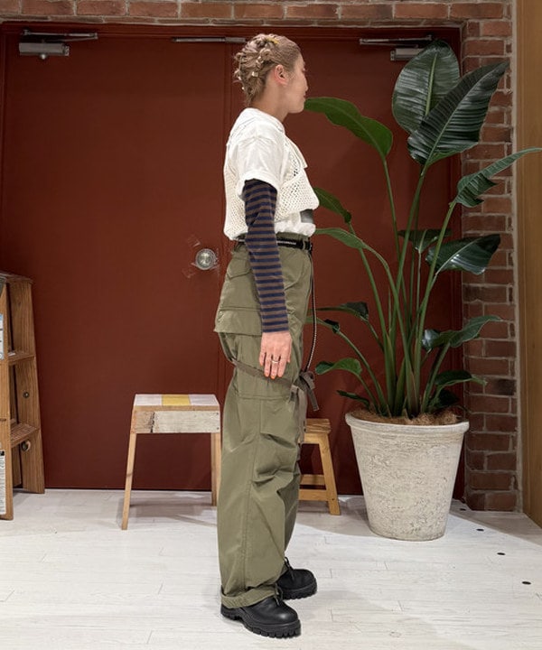 優意さんの「BEAMS WOMEN｜ナイロン ポプリン M-65 パンツ」を使ったコーディネート