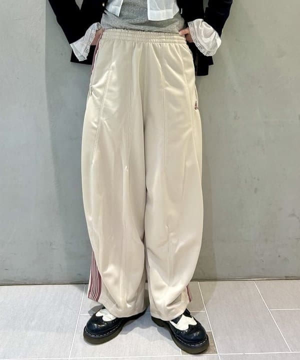 スミレさんの「BEAMS WOMEN｜BEAMS BOY / ポリエステル ウール 3ボタン ブレザー」を使ったコーディネート