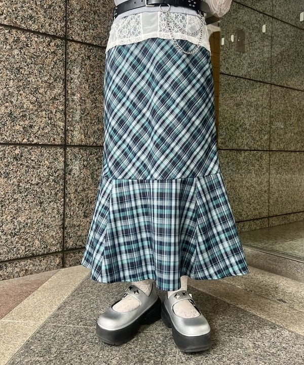 あさひさんの「BEAMS WOMEN｜チェーン ベルト」を使ったコーディネート