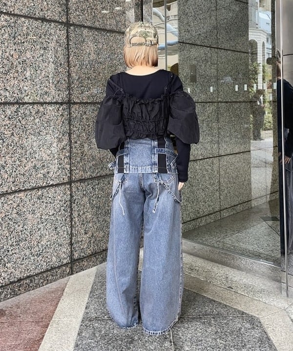 まゆちゃんさんの「BEAMS WOMEN｜デニム ジップ ビスチェ」を使ったコーディネート