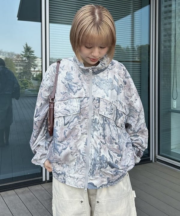 Hazukiさんの「BEAMS WOMEN｜総柄 ウェイディングブルゾン」を使ったコーディネート